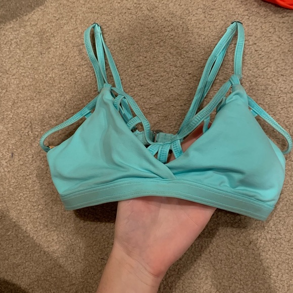 Maaji Reversible Swim Top size small - Picture 2 of 3